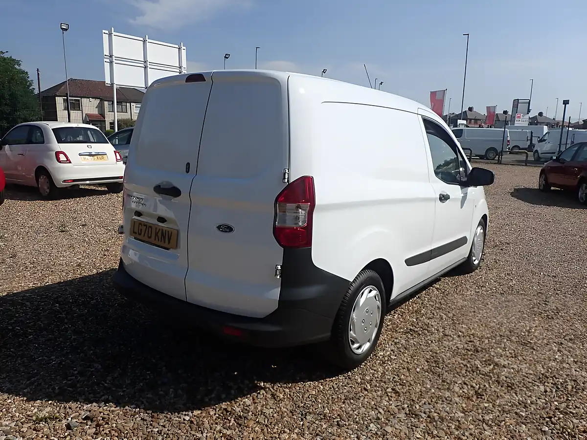 Used 2020 Ford Transit Courier Trend White - Interior and Exterior details 17