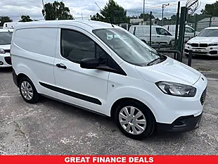 Used 2020 Ford Transit Courier Trend White - Interior and Exterior details 3