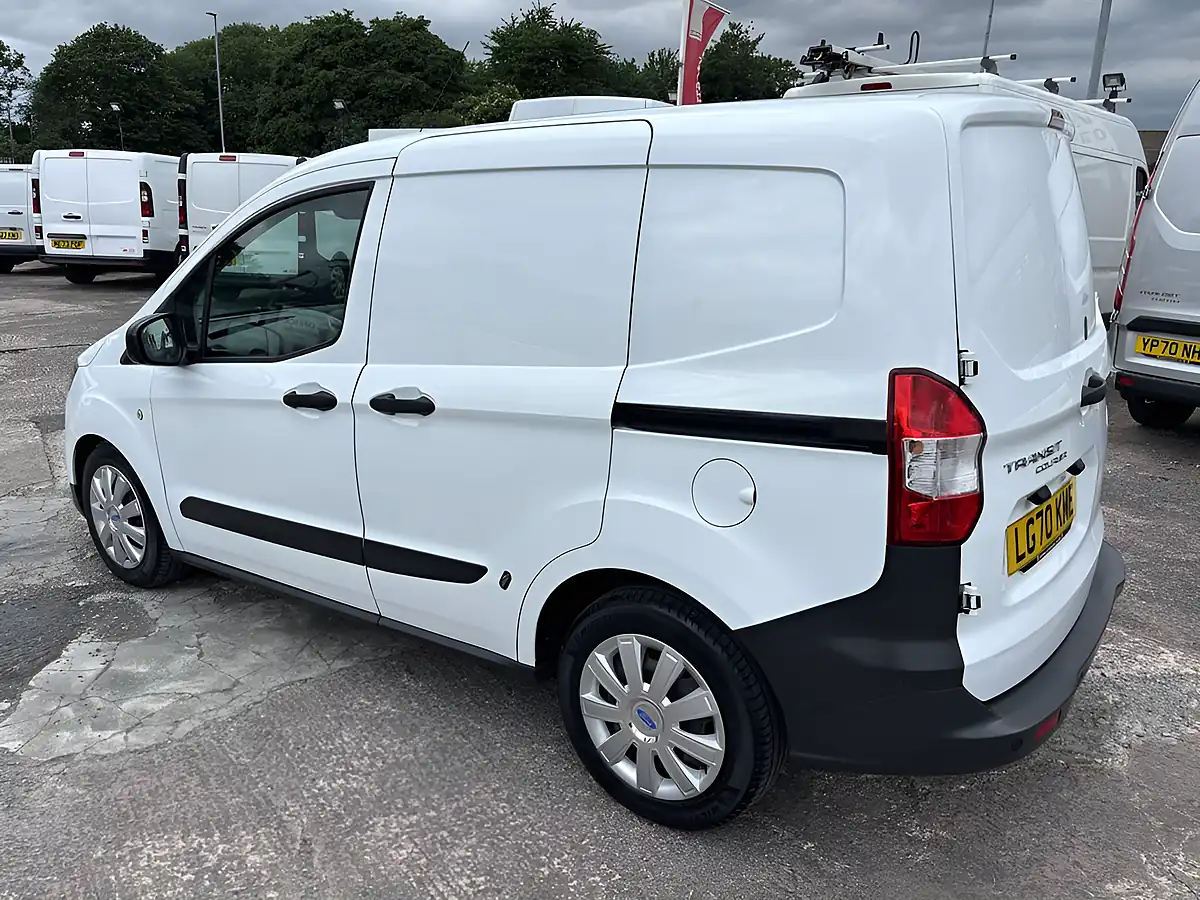 Used 2020 Ford Transit Courier Trend White - Interior and Exterior details 6