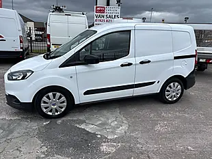 Used 2020 Ford Transit Courier Trend White - Interior and Exterior details 7