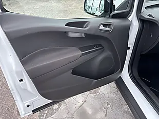 Used 2020 Ford Transit Courier Trend White - Interior and Exterior details 9