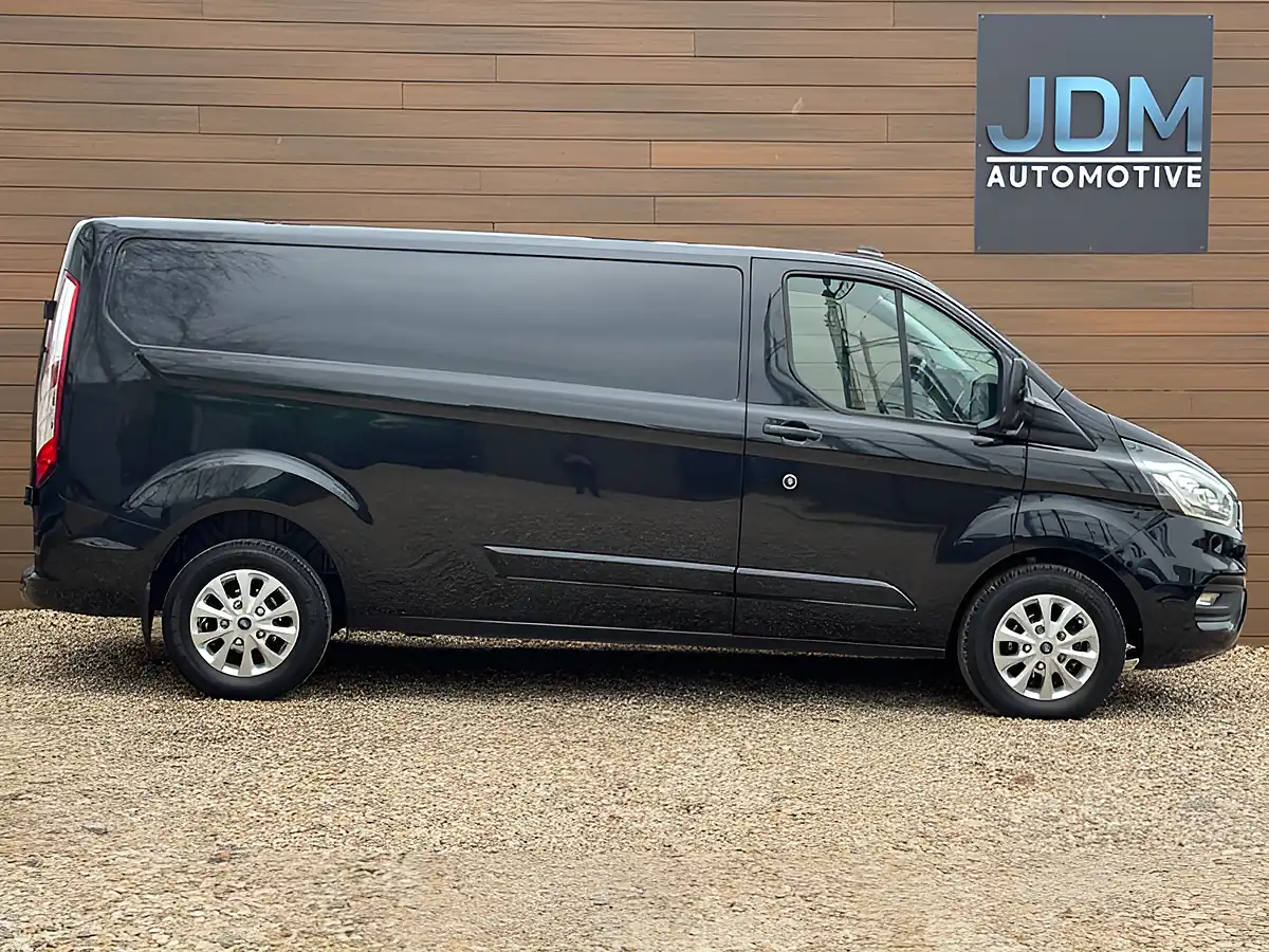 Used 2020 Ford Transit Custom 300 Limited Black - Interior and Exterior details 2