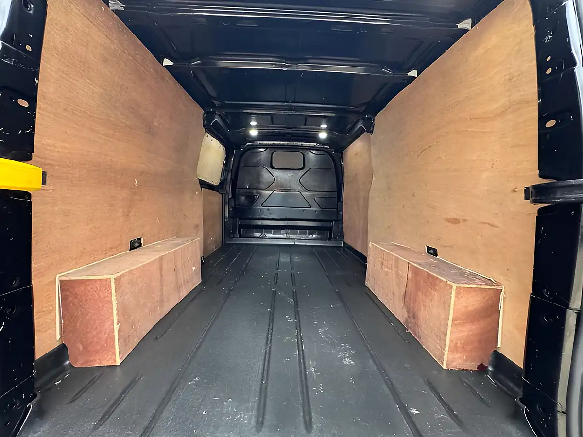 Used 2020 Ford Transit Custom 300 Limited Black - Interior and Exterior details 6