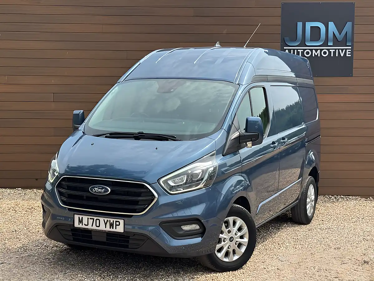 Used 2020 Ford Transit Custom 300 Limited L1-H2 Blue - Interior and Exterior details 8
