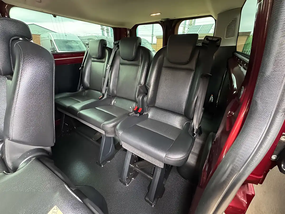 Used 2020 Ford Transit Custom 320 Leader Red - Interior and Exterior details 16