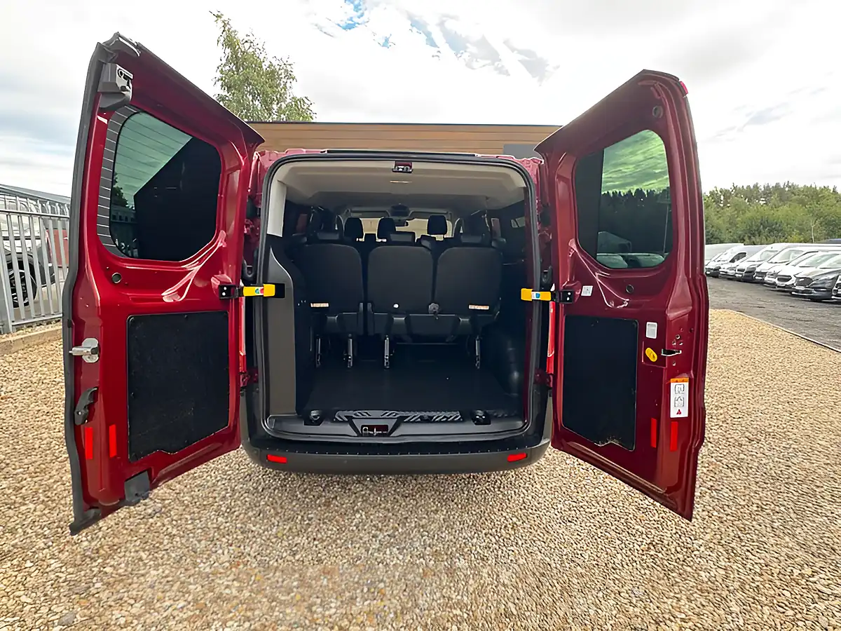 Used 2020 Ford Transit Custom 320 Leader Red - Interior and Exterior details 5