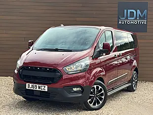 Used 2020 Ford Transit Custom 320 Leader Red - Interior and Exterior details 9