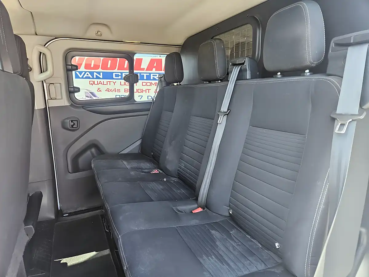 Used 2020 Ford Transit Custom 320 Limited Crew Van White - Interior and Exterior details 11