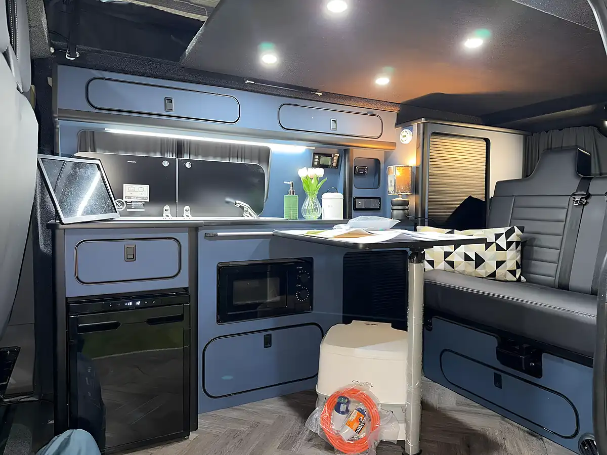 Used 2020 Ford Transit Custom Campervan Black - Interior and Exterior details 3