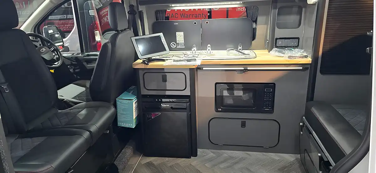 Used 2020 Ford Transit Custom Campervan White - Interior and Exterior details 4