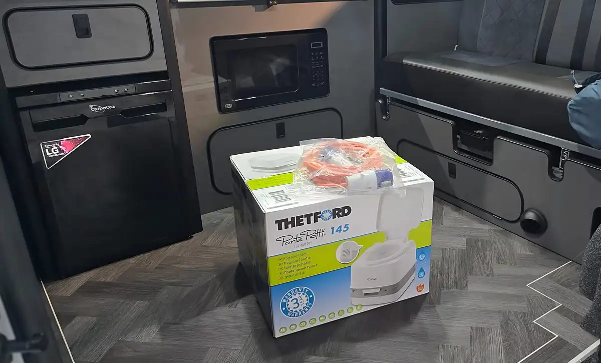 Used 2020 Ford Transit Custom Campervan White - Interior and Exterior details 8