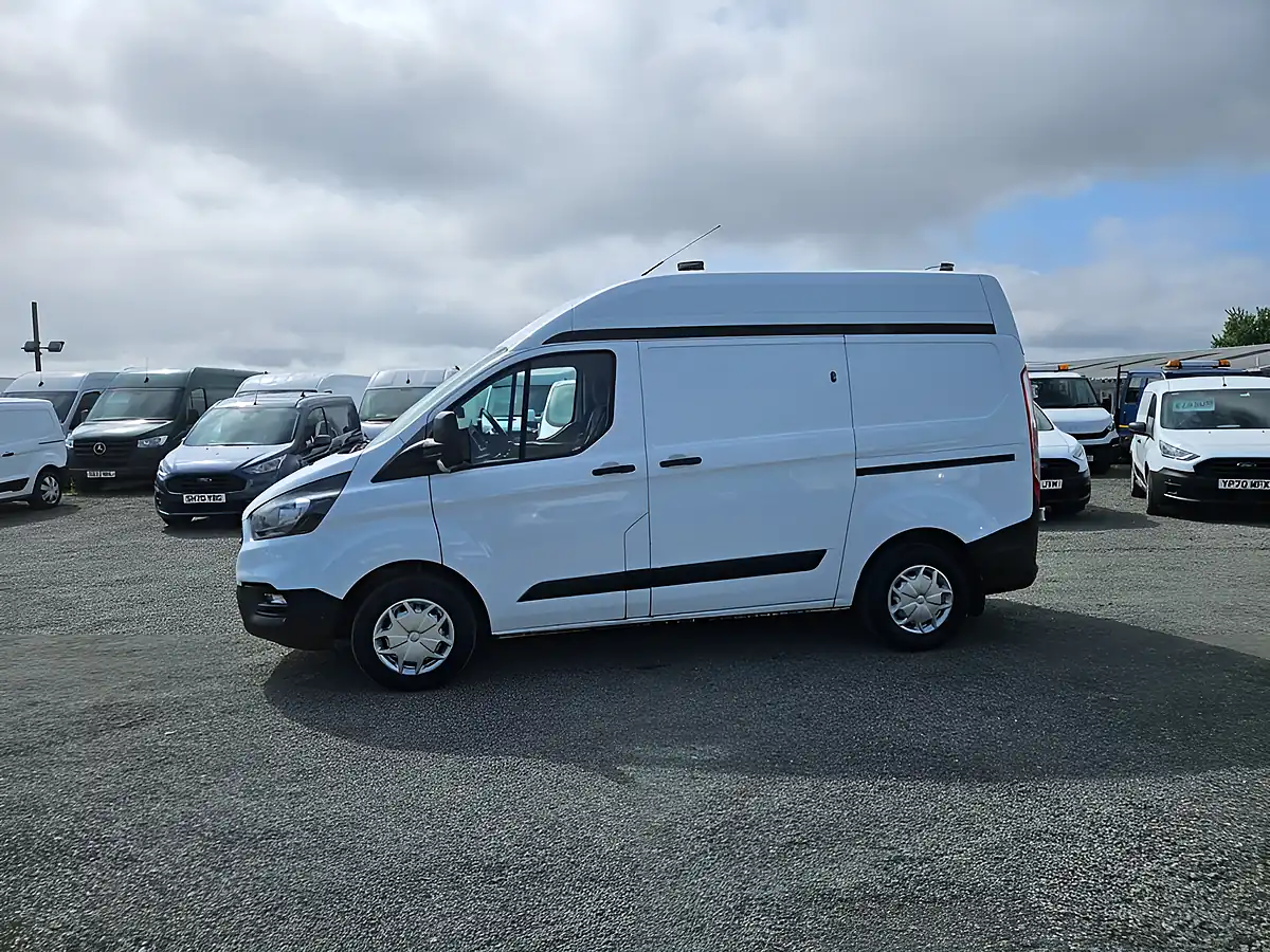 Used 2020 Ford Transit Custom Leader High Top White - Interior and Exterior details 5