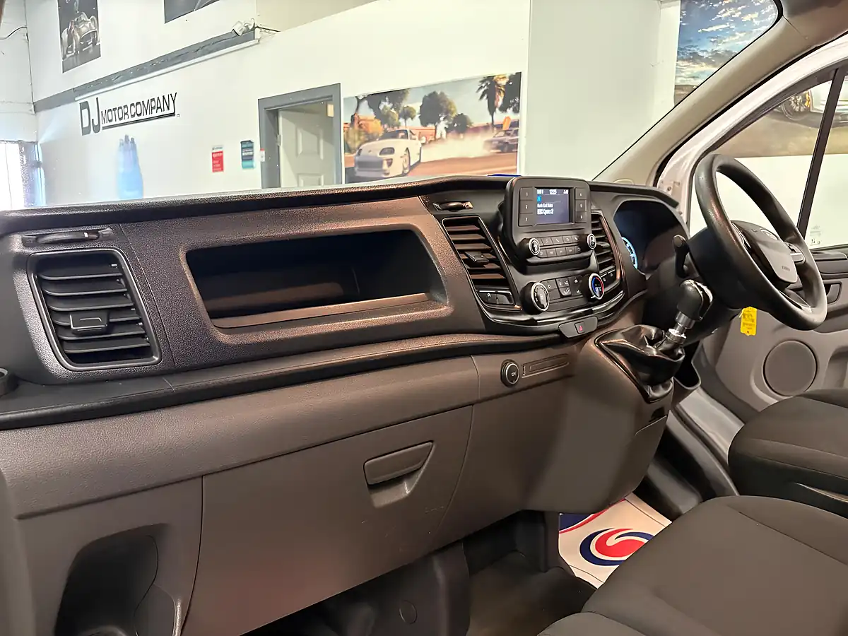 Used 2020 Ford Transit Custom Leader L1 H1 White - Interior and Exterior details 13