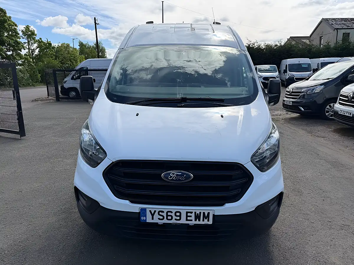 Used 2020 Ford Transit Custom Leader White - Interior and Exterior details 11