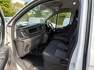 Used 2020 Ford Transit Custom Leader White - Interior and Exterior details 4