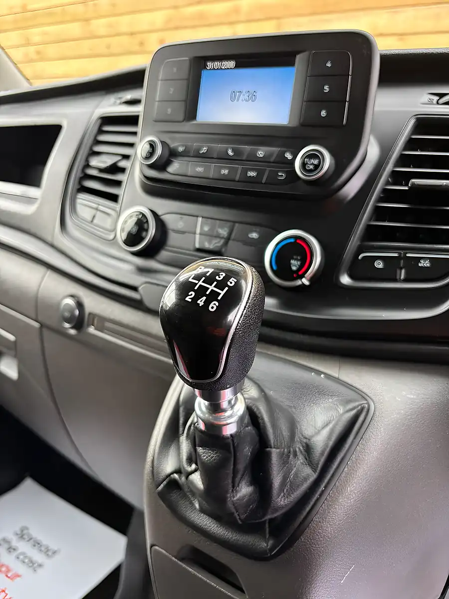 Used 2020 Ford Transit Custom Leader White - Interior and Exterior details 15