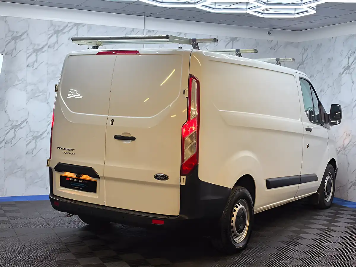 Used 2020 Ford Transit Custom Leader White - Interior and Exterior details 9