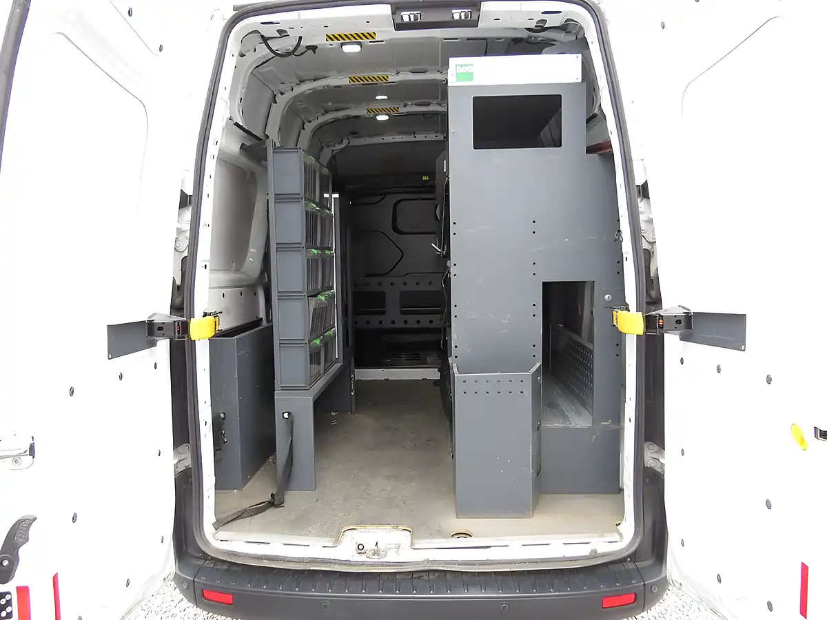 Used 2020 Ford Transit Custom Leader White - Interior and Exterior details 12
