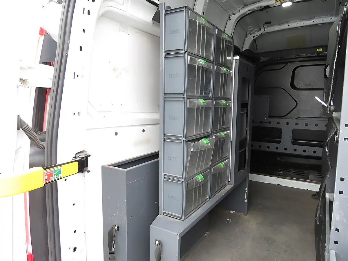 Used 2020 Ford Transit Custom Leader White - Interior and Exterior details 13