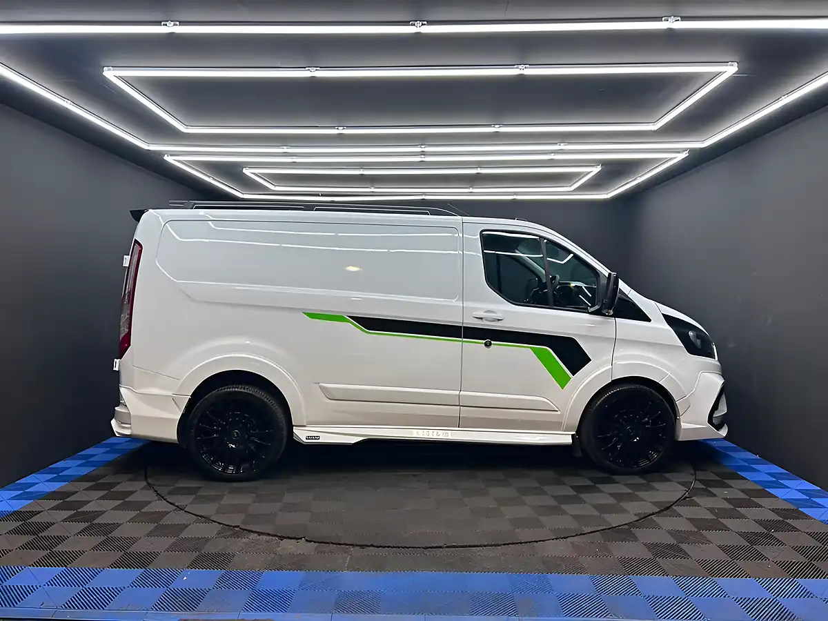 Used 2020 Ford Transit Custom Leader White - Interior and Exterior details 13