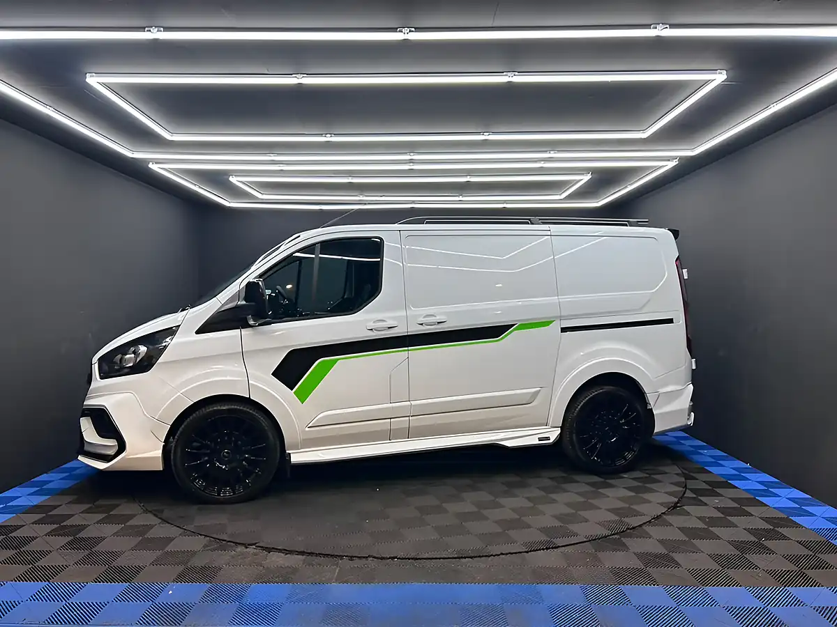 Used 2020 Ford Transit Custom Leader White - Interior and Exterior details 8