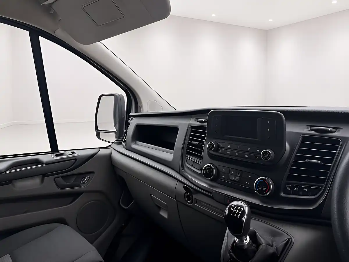 Used 2020 Ford Transit Custom Leader White - Interior and Exterior details 8