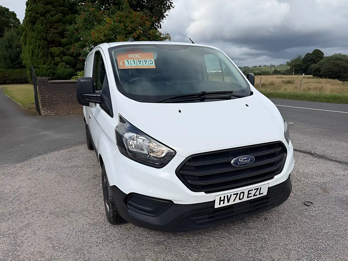 Used 2020 Ford Transit Custom Leader White - Front View