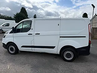 Used 2020 Ford Transit Custom Leader White - Interior and Exterior details 7