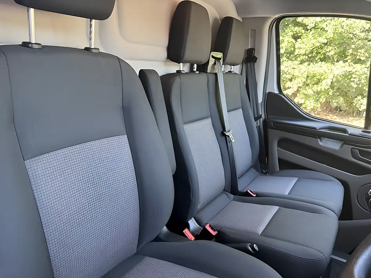 Used 2020 Ford Transit Custom Leader White - Interior and Exterior details 19