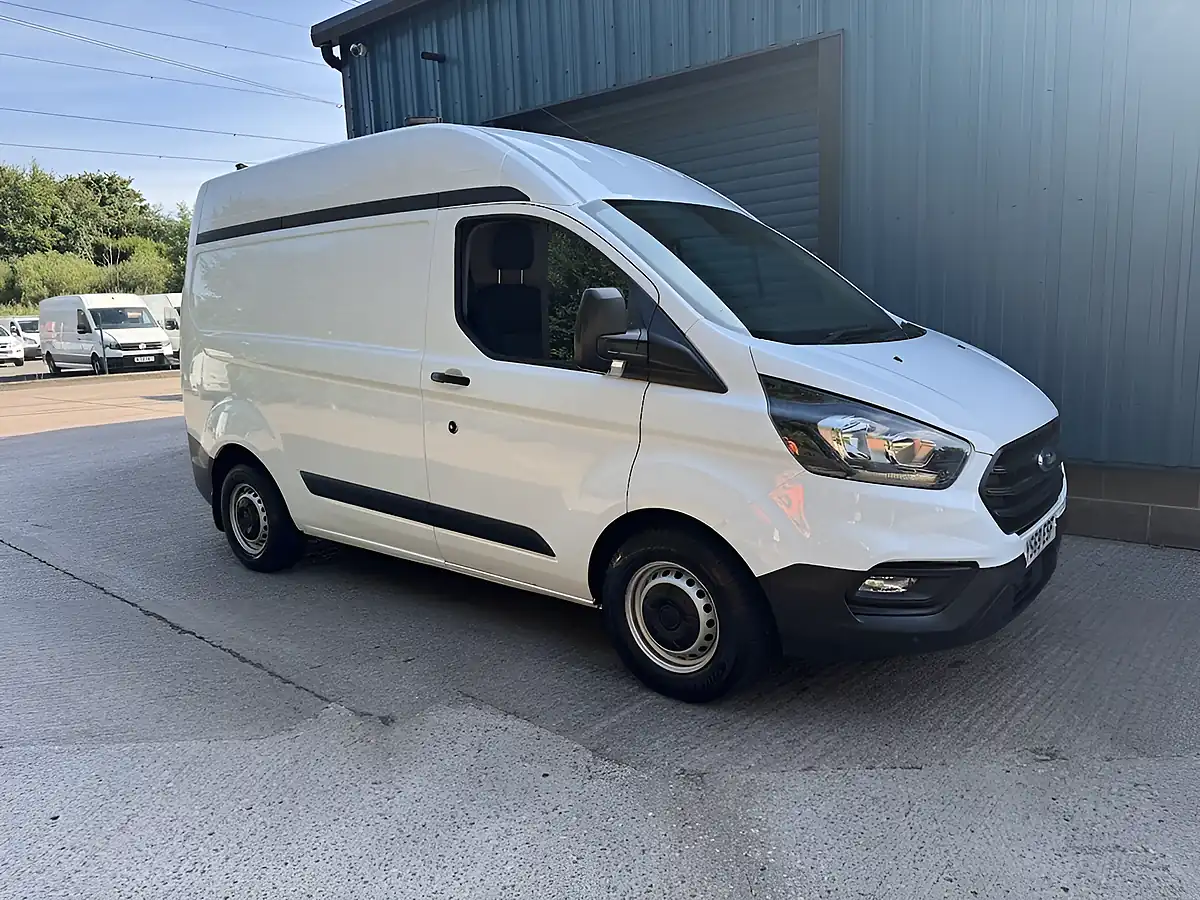 Used 2020 Ford Transit Custom Leader White - Interior and Exterior details 4