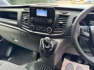 Used 2020 Ford Transit Custom Leader White - Interior and Exterior details 15