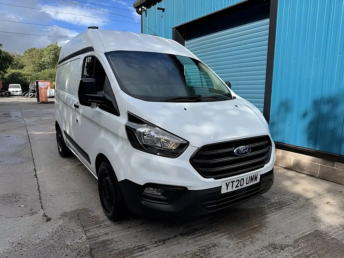 Used 2020 Ford Transit Custom Leader White - Interior and Exterior details 4