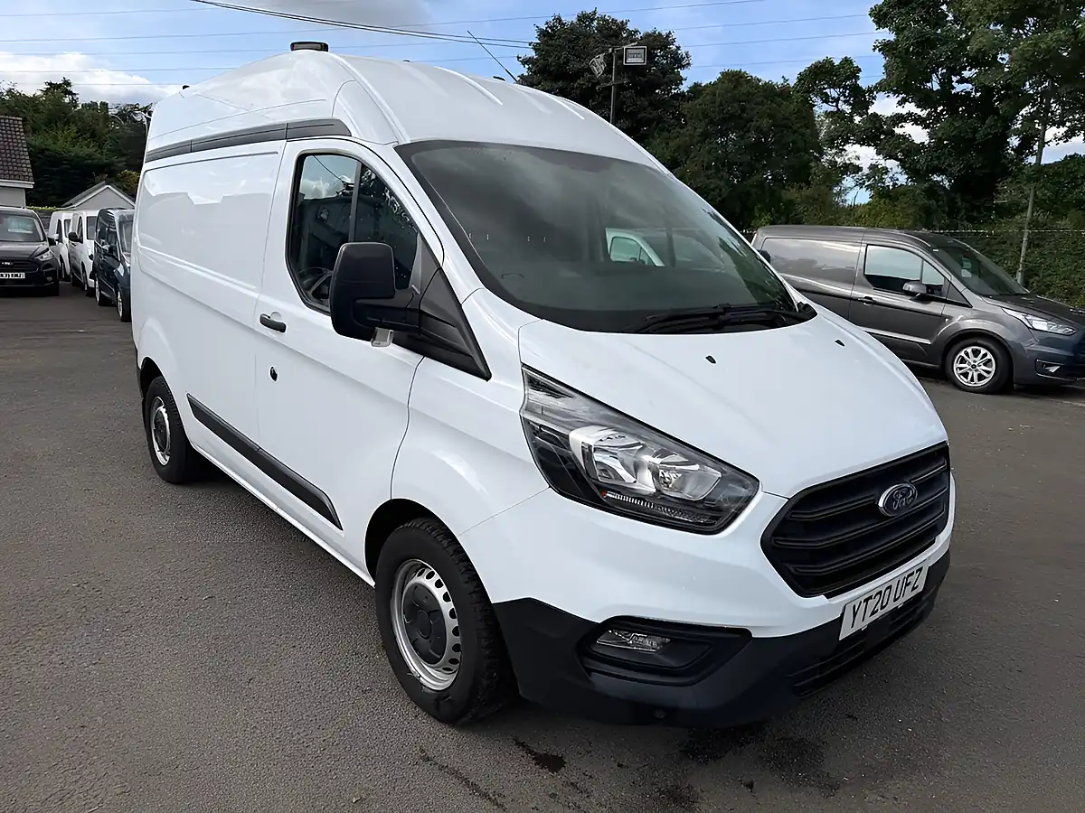 Used 2020 Ford Transit Custom Leader White - Interior and Exterior details 6