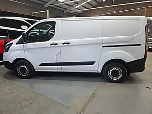 Used 2020 Ford Transit Custom Leader White - Interior and Exterior details 17
