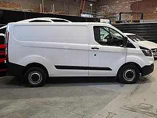 Used 2020 Ford Transit Custom Leader White - Interior and Exterior details 3