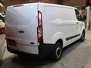 Used 2020 Ford Transit Custom Leader White - Interior and Exterior details 4