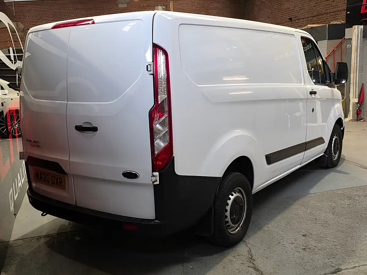 Used 2020 Ford Transit Custom Leader White - Interior and Exterior details 4