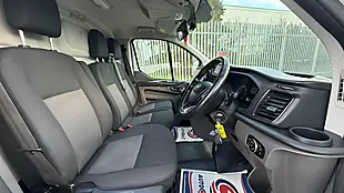 Used 2020 Ford Transit Custom Leader White - Interior and Exterior details 14