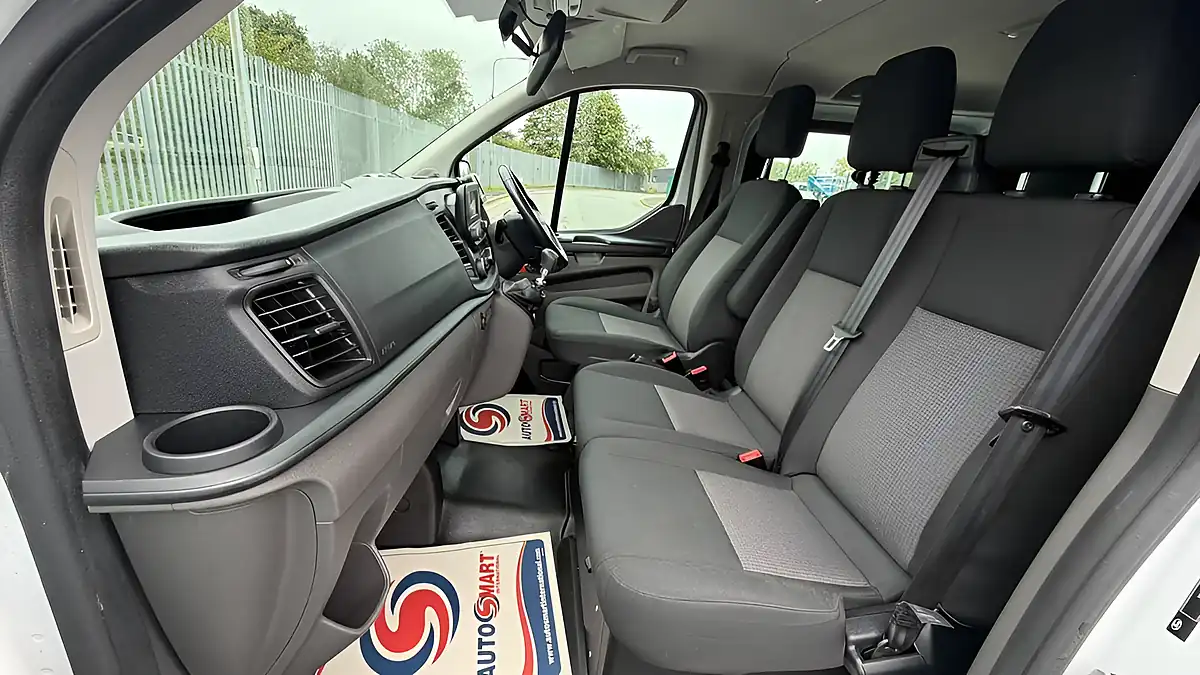 Used 2020 Ford Transit Custom Leader White - Interior and Exterior details 18