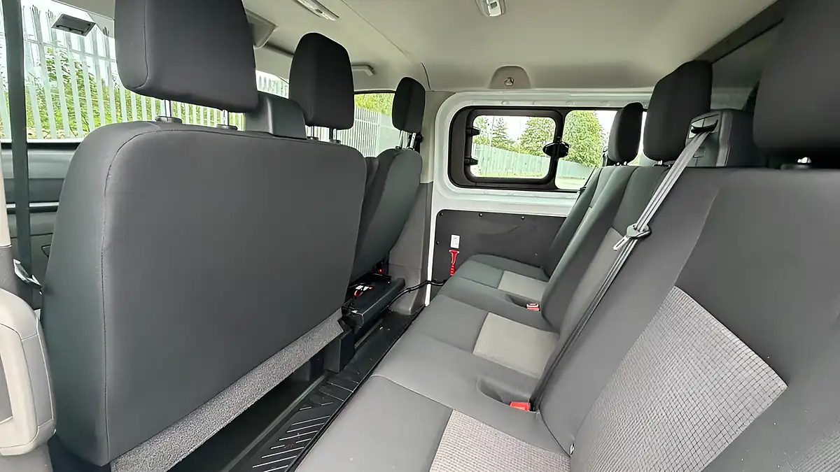 Used 2020 Ford Transit Custom Leader White - Interior and Exterior details 8