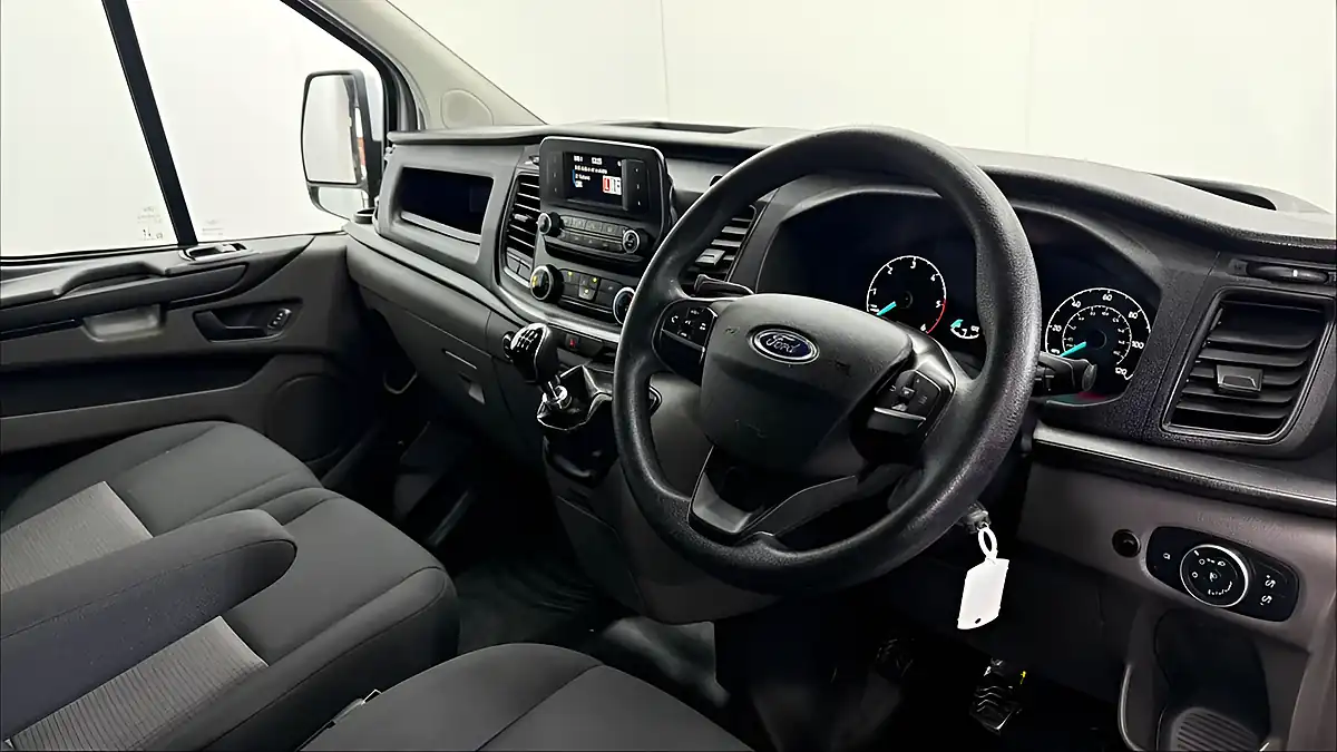 Used 2020 Ford Transit Custom Leader White - Interior and Exterior details 11