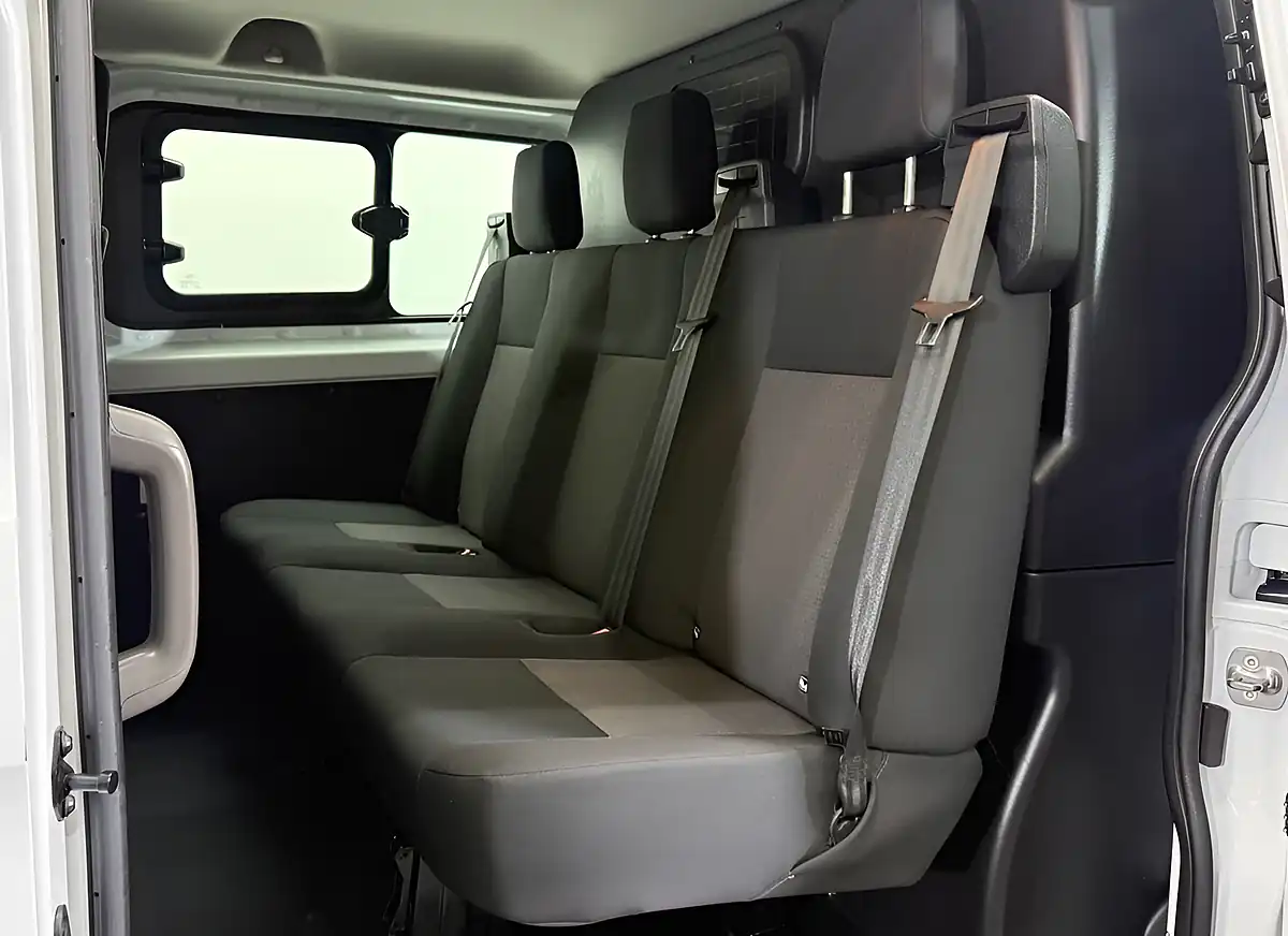 Used 2020 Ford Transit Custom Leader White - Interior and Exterior details 13