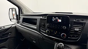 Used 2020 Ford Transit Custom Leader White - Interior and Exterior details 16