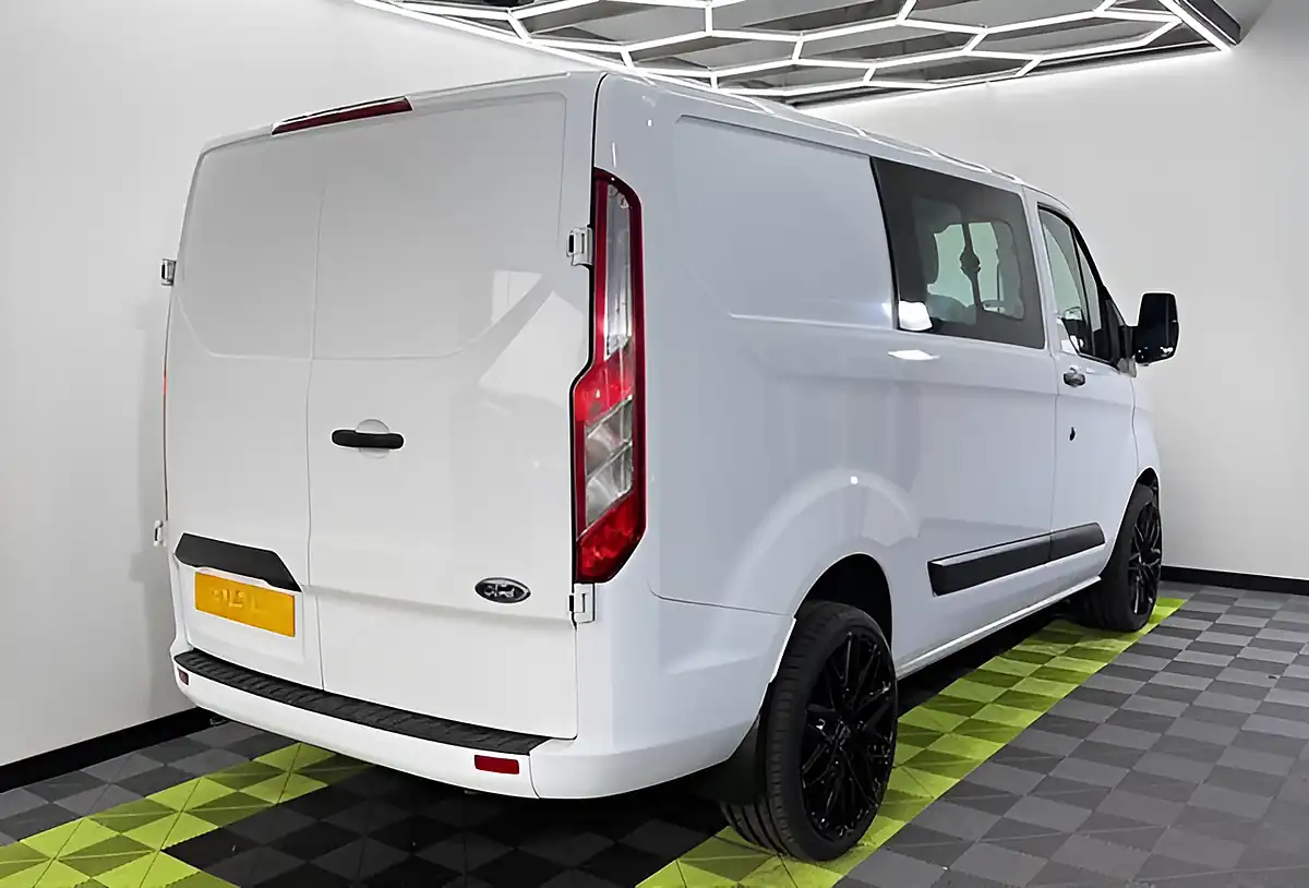 Used 2020 Ford Transit Custom Leader White - Interior and Exterior details 2