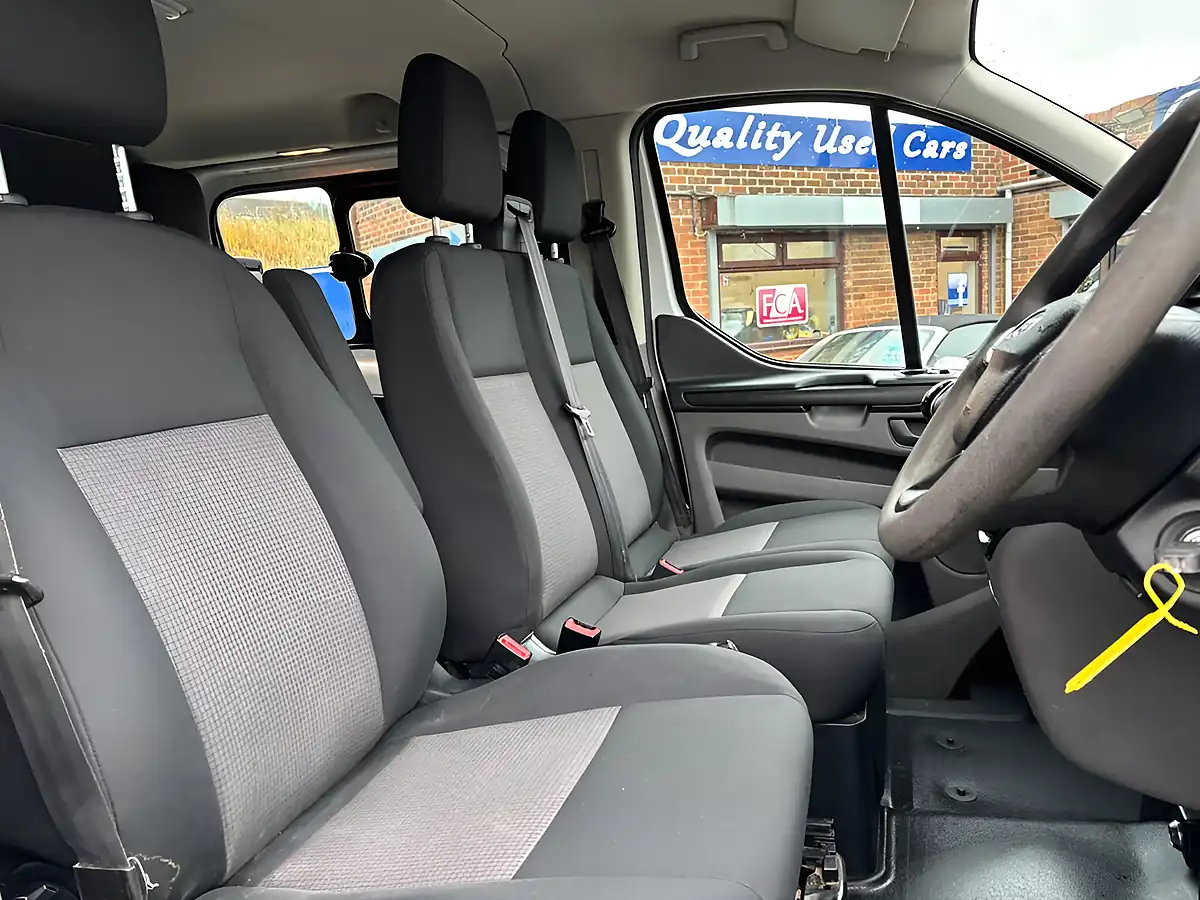 Used 2020 Ford Transit Custom Leader White - Interior and Exterior details 12