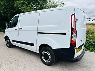 Used 2020 Ford Transit Custom Leader White - Interior and Exterior details 11