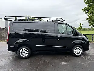 Used 2020 Ford Transit Custom Limited Black - Interior and Exterior details 9
