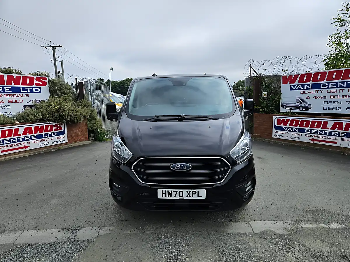 Used 2020 Ford Transit Custom Limited Black - Interior and Exterior details 3