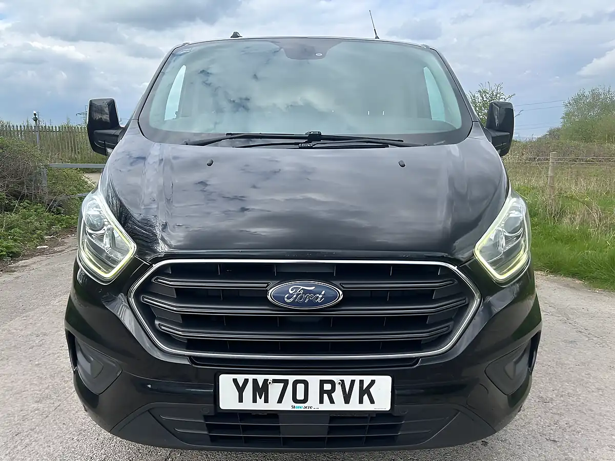 Used 2020 Ford Transit Custom Limited Black - Interior and Exterior details 7