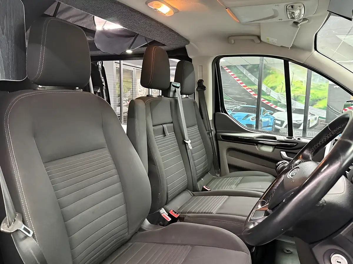 Used 2020 Ford Transit Custom Limited Black - Interior and Exterior details 13